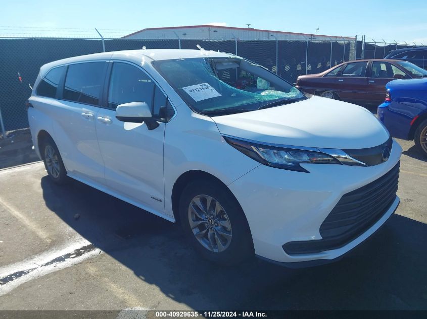 2021 TOYOTA SIENNA LE #3034053274