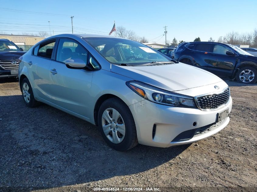 2017 KIA FORTE LX #3034052438