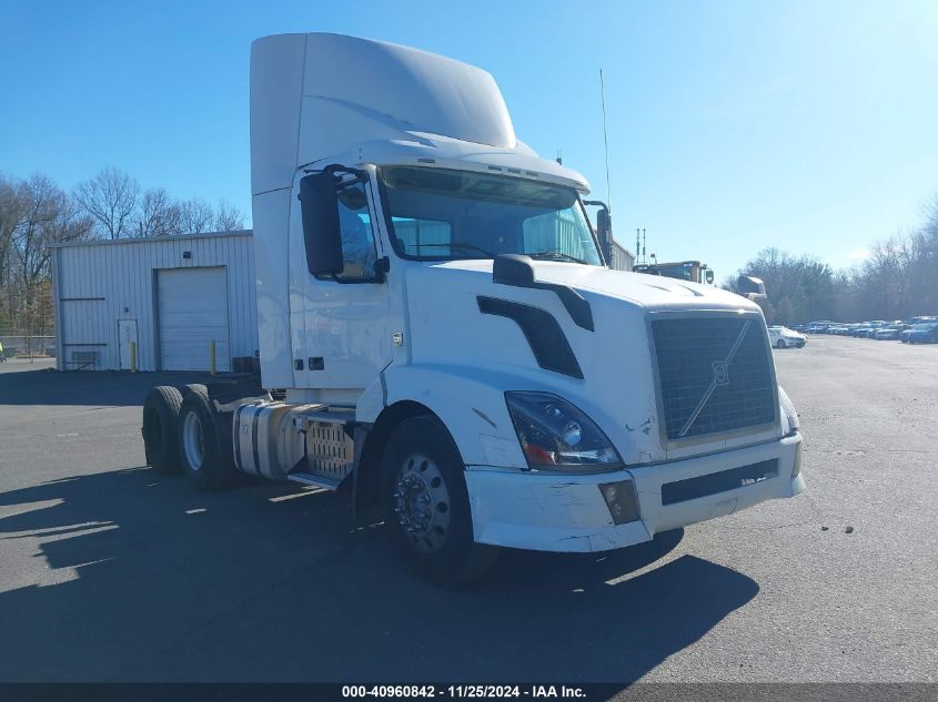 2014 VOLVO VN VNL #3034052708