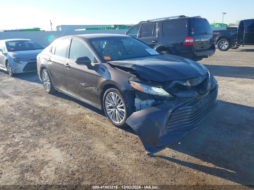 2018 TOYOTA CAMRY XLE #3035080730