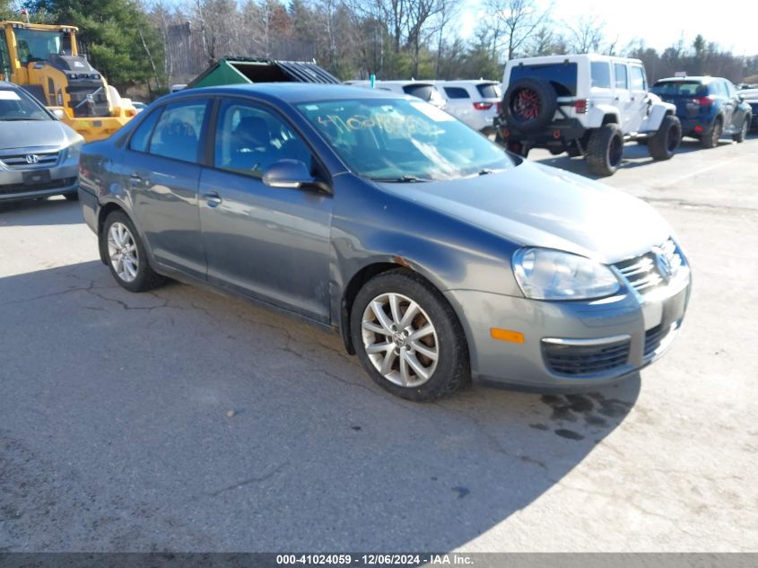 2010 VOLKSWAGEN JETTA LIMITED EDITION #3031680795