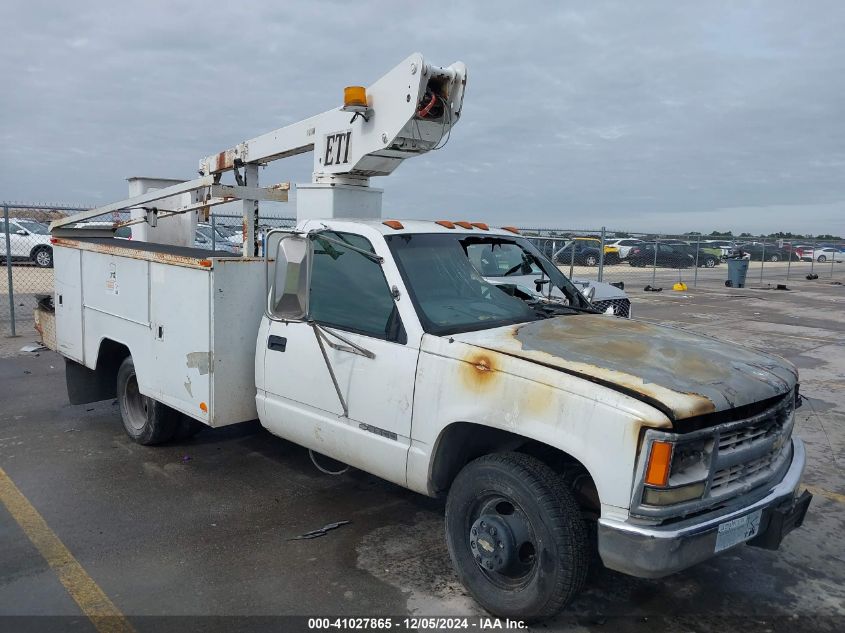 2000 CHEVROLET C3500 CHASSIS #3029546001