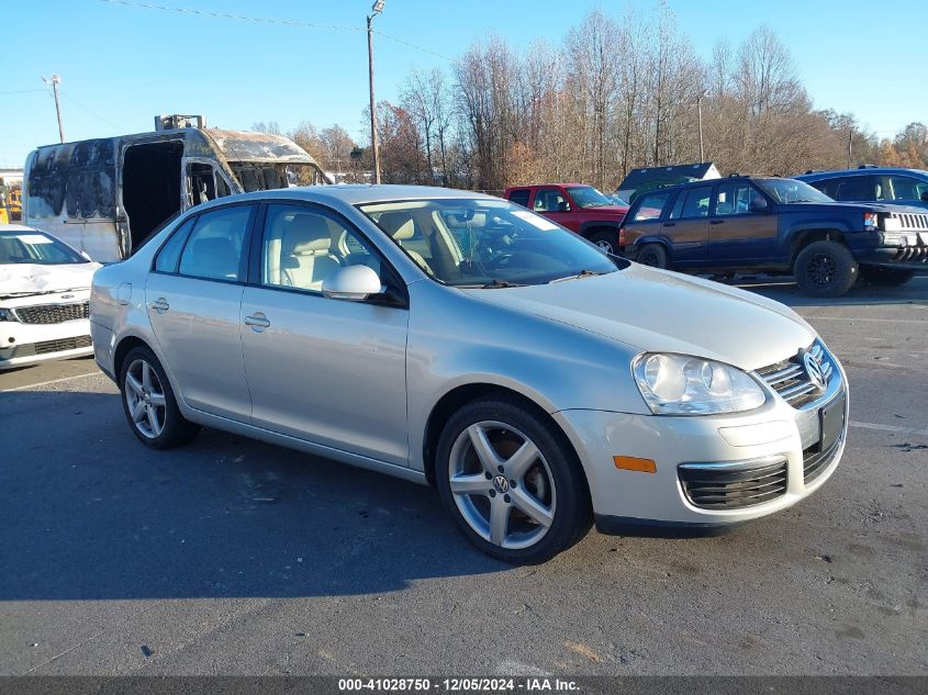 2010 VOLKSWAGEN JETTA LIMITED EDITION #3032780837