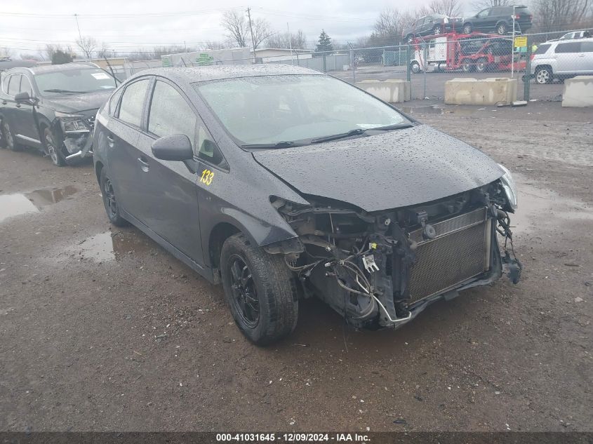 2013 TOYOTA PRIUS TWO #3034050585