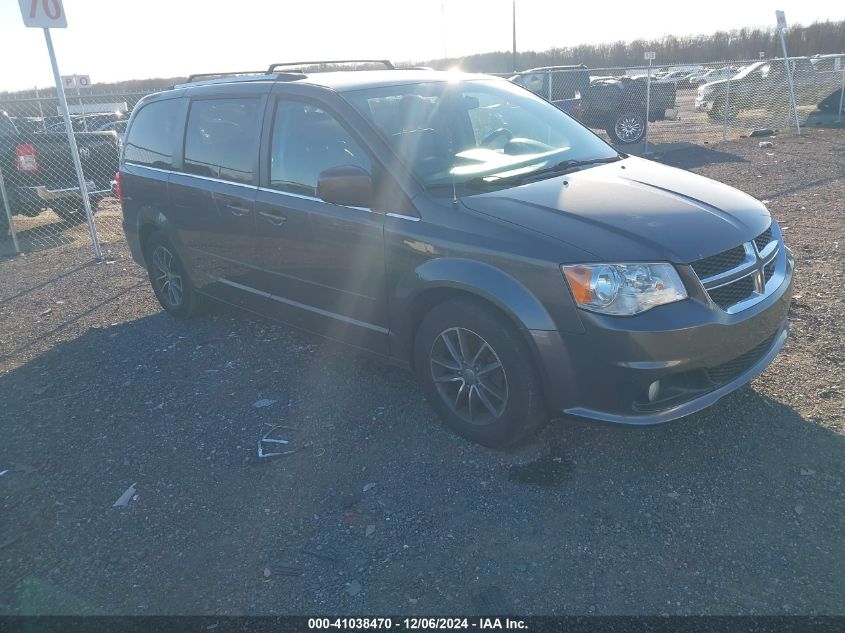 2017 DODGE GRAND CARAVAN SXT #3037523937