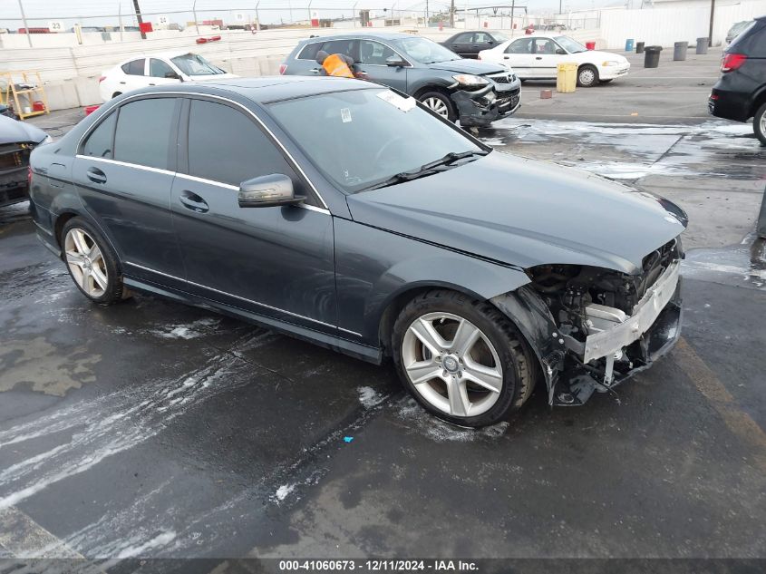 2011 MERCEDES-BENZ C 300 LUXURY/SPORT #3050073165