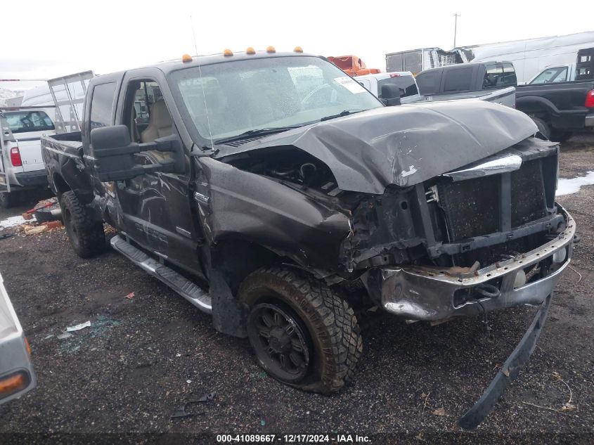 2005 FORD F-350 LARIAT/XL/XLT #3056071913