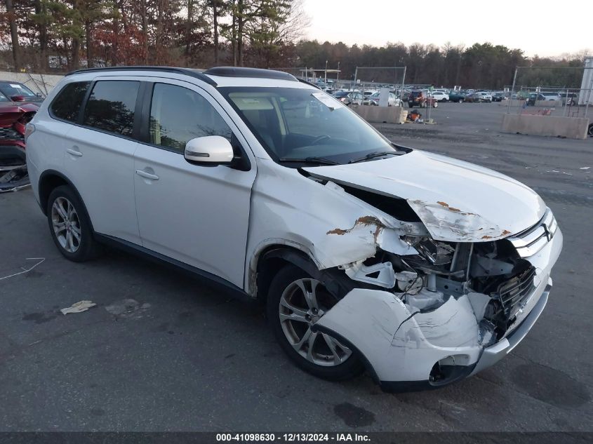 2015 MITSUBISHI OUTLANDER SE #3042564584