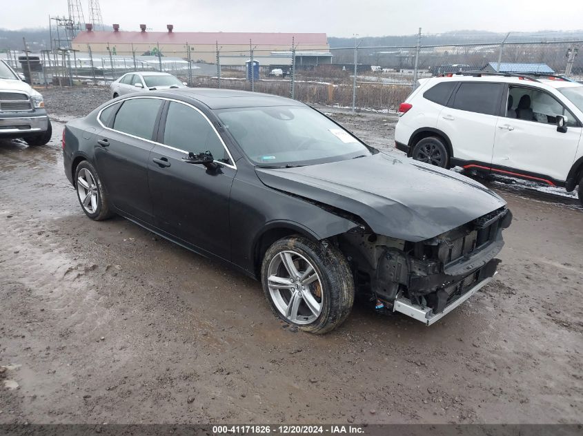 2019 VOLVO S90 T5 MOMENTUM #3051090910