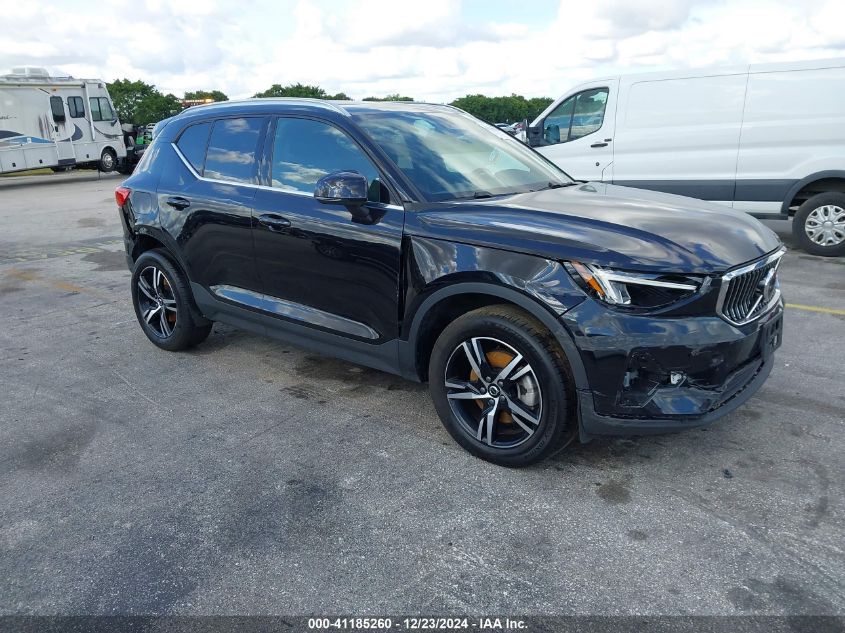 2024 VOLVO XC40 B5 CORE BRIGHT THEME/B5 CORE DARK THEME #3050076395