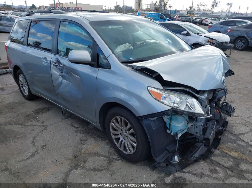 2017 TOYOTA SIENNA XLE/LIMITED #3109641935