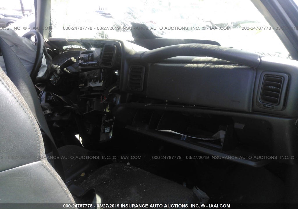 2001 Chevrolet Silverado 1500 Black vin: 2GCEC19V011130772