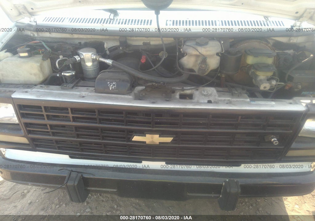 1994 Chevrolet G10 White vin: 1GCDG15Z3RF147725