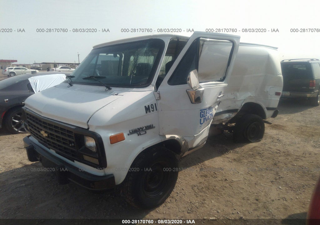 1994 Chevrolet G10 White vin: 1GCDG15Z3RF147725