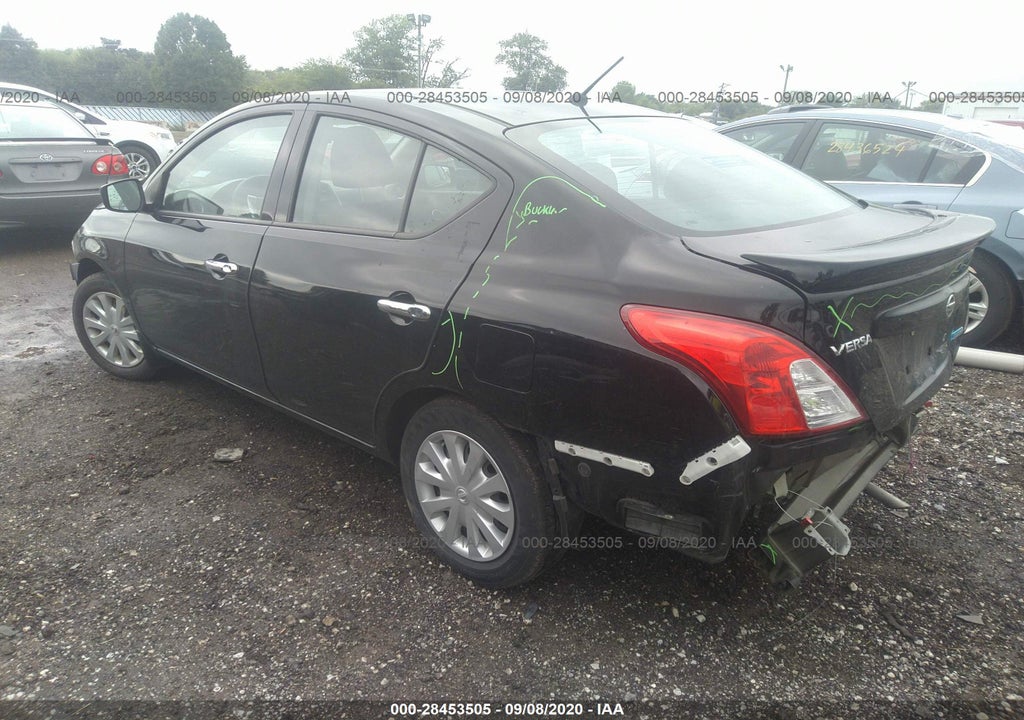 2015 Nissan Versa Sv vin: 3N1CN7AP7FL896332