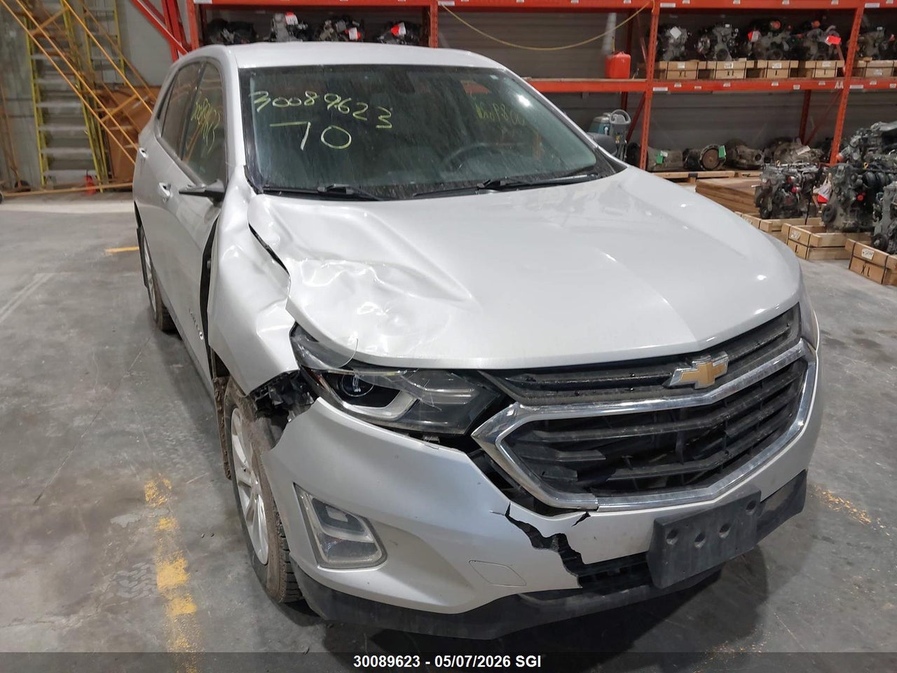 2GNAXSEV9K6211375 · 2019 CHEVROLET EQUINOX LS