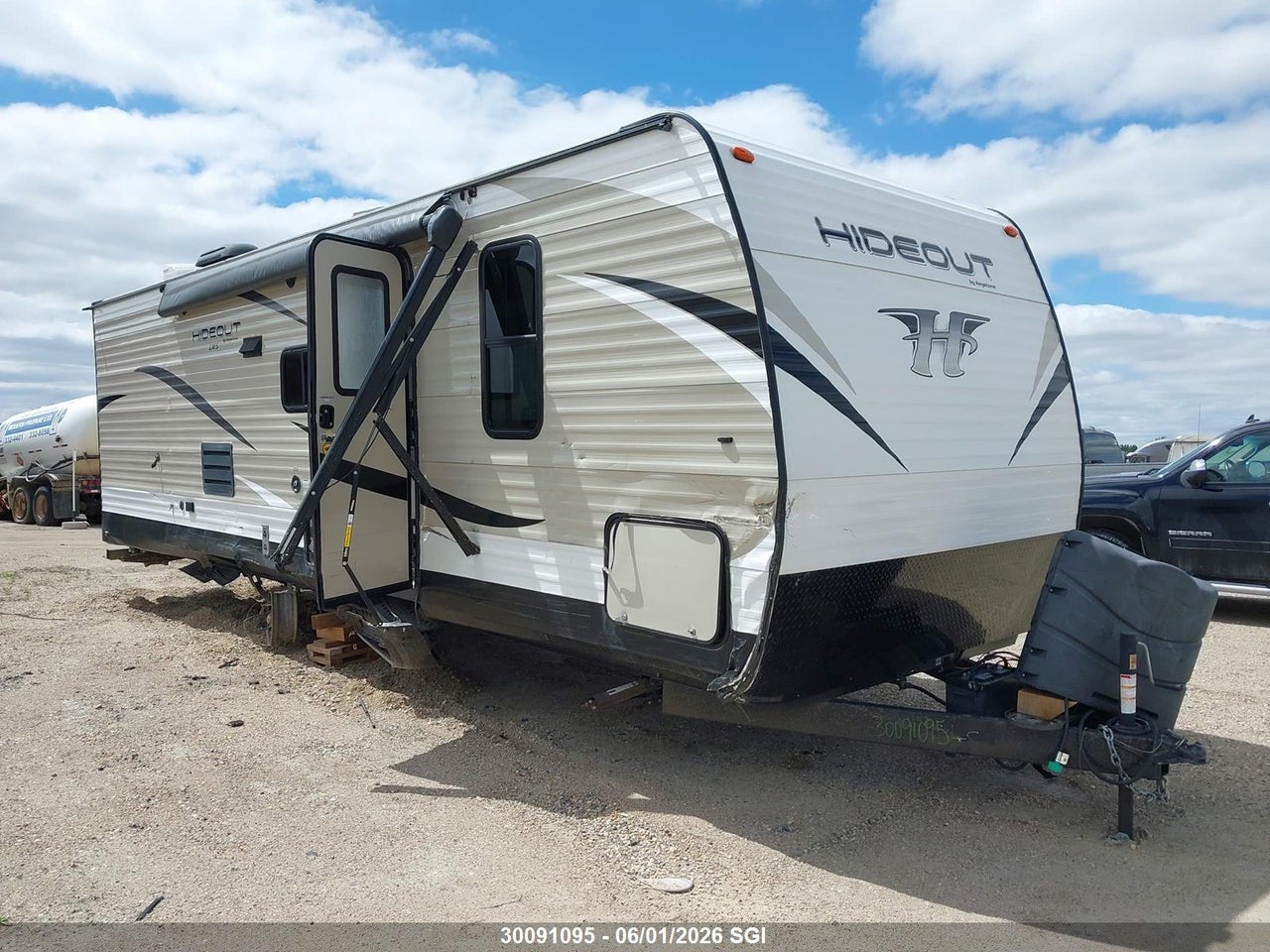 4YDT26L28KN247860 · 2019 KEYSTONE HIDEOUT