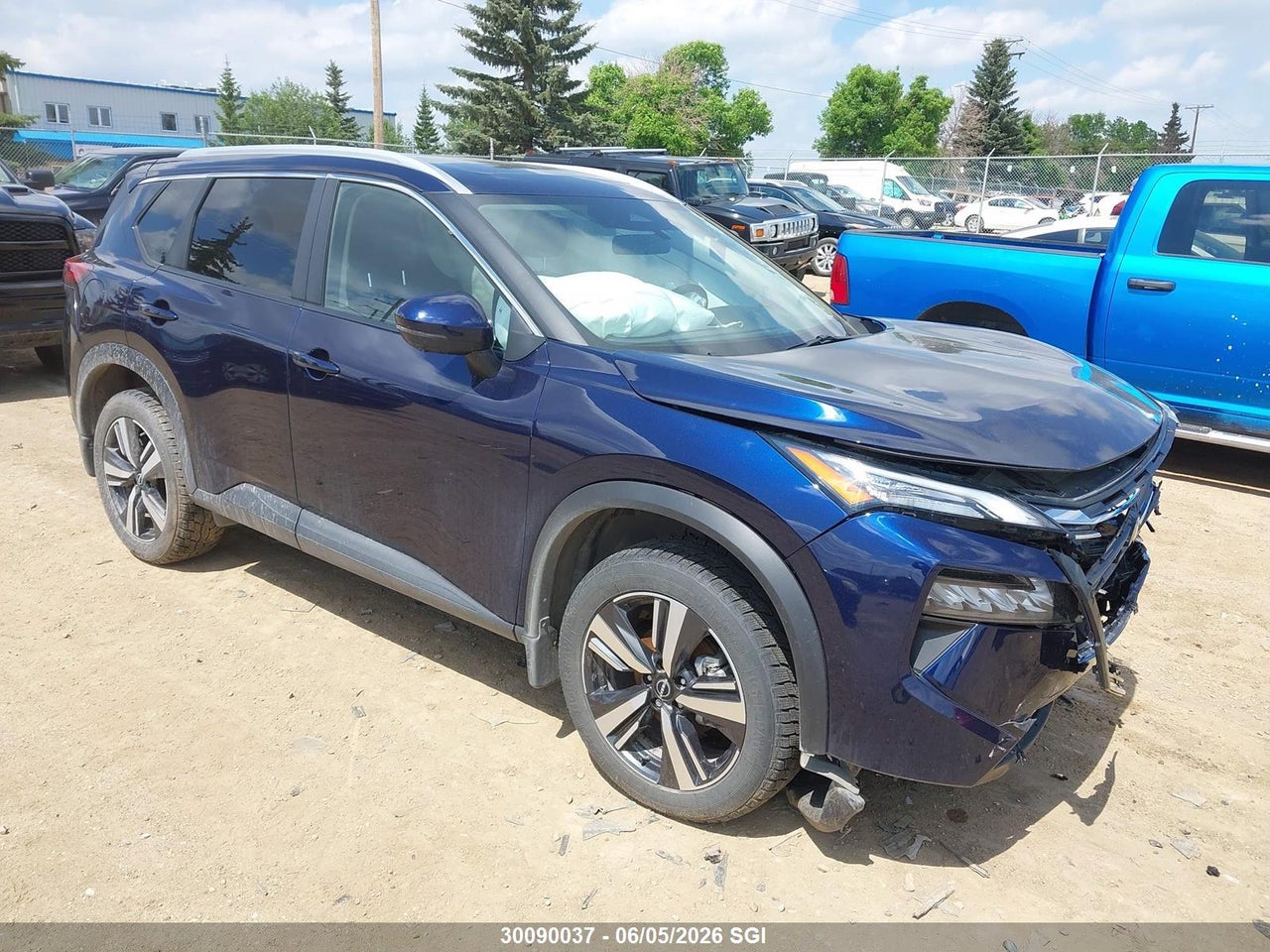 JN8BT3BB0SW169715 · 2025 NISSAN ROGUE SV/ROCK CREEK