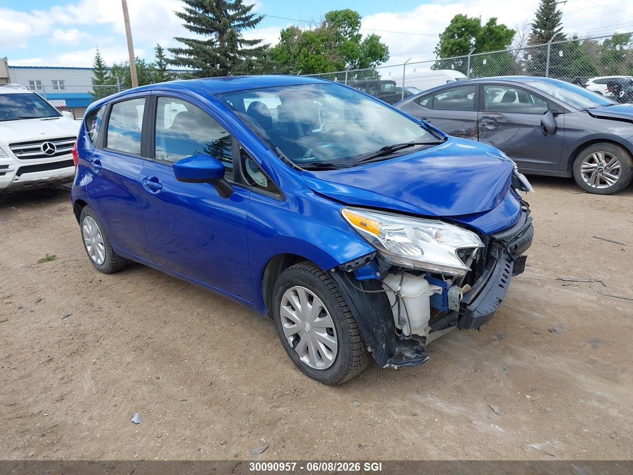 3N1CE2CP8GL399615 · 2016 NISSAN VERSA NOTE S/S PLUS/SV/SL/SR