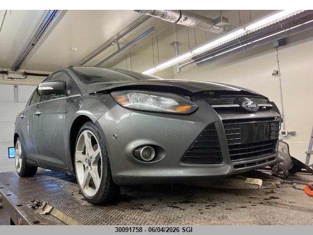 1FAHP3J2XCL406439 · 2012 FORD FOCUS TITANIUM