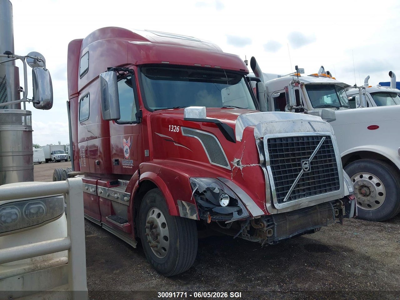 4V4NC9EJ4FN188041 · 2015 VOLVO VN VNL