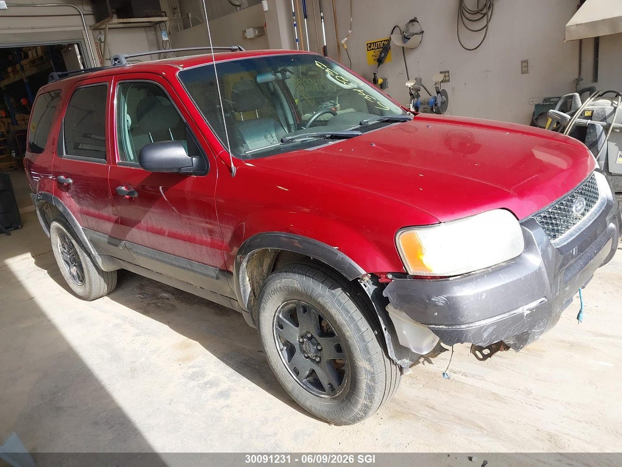 1FMYU93144KA48686 · 2004 FORD ESCAPE XLT