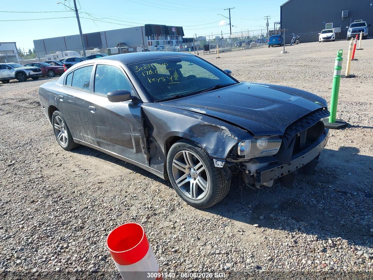 2C3CDXBG0DH639750 · 2013 DODGE CHARGER SE