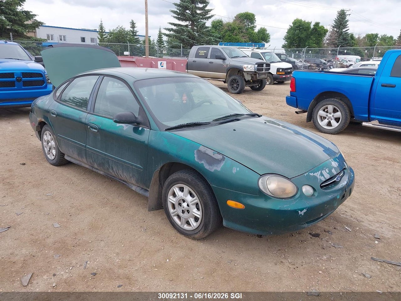 1FAFP53U8XG259912 · 1999 FORD TAURUS SE