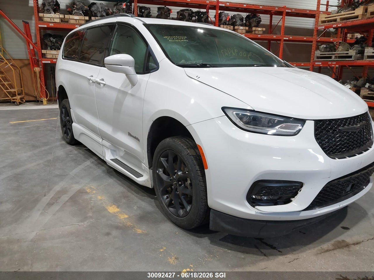2C4RC1BGXNR122621 · 2022 CHRYSLER PACIFICA TOURING L