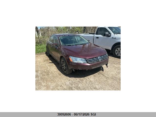 1VWBN7A31DC140636 · 2013 VOLKSWAGEN PASSAT SE