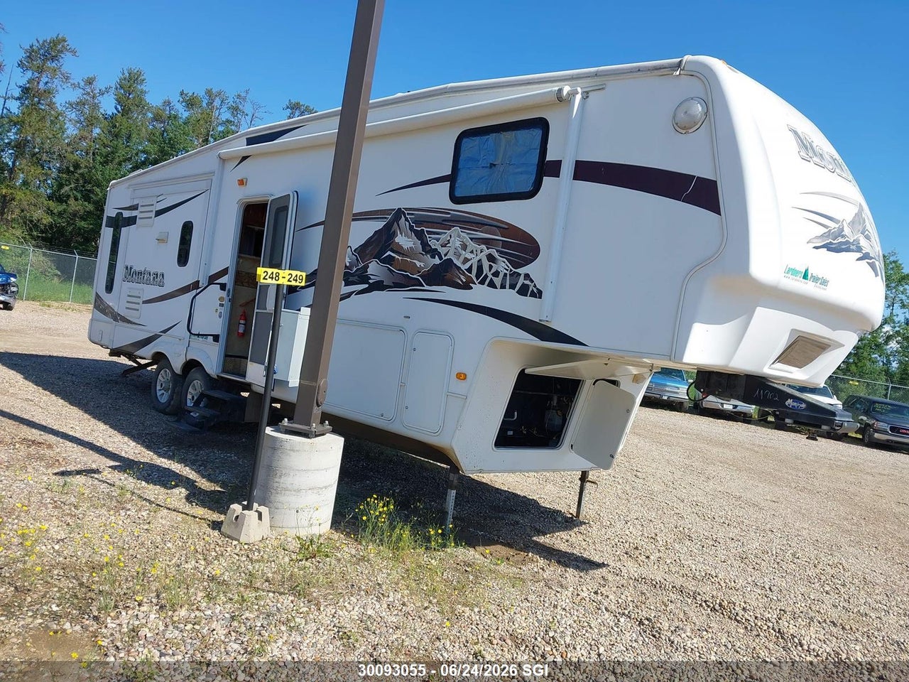 4YDF3072794701579 · 2009 KEYSTONE 3075RL