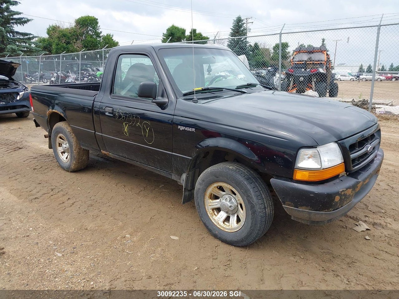 1FTYR10U2YTB49246 · 2000 FORD RANGER