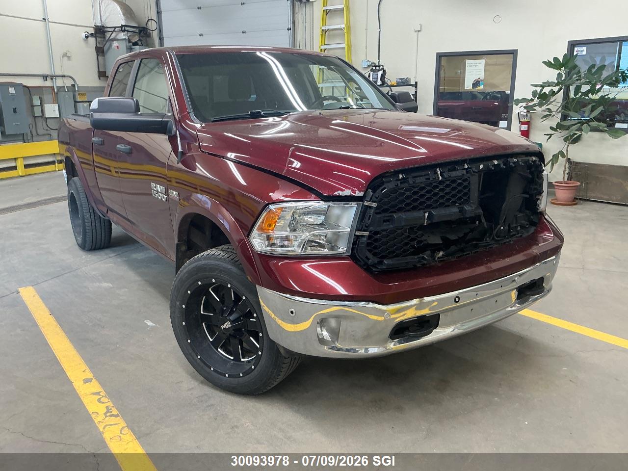 1C6RR7GT9HS761753 · 2017 RAM 1500 SLT