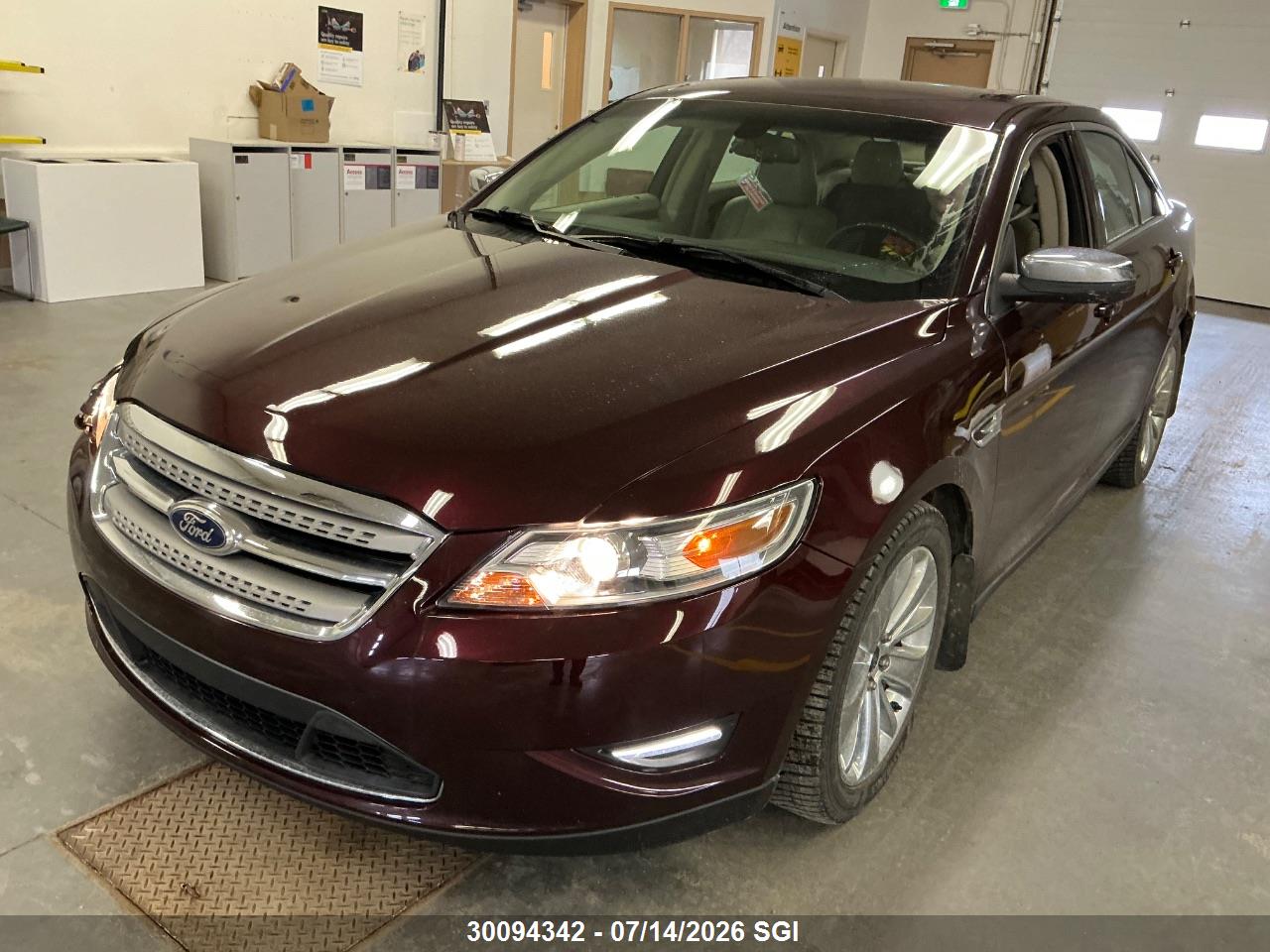 1FAHP2JW5BG128439 · 2011 FORD TAURUS LIMITED