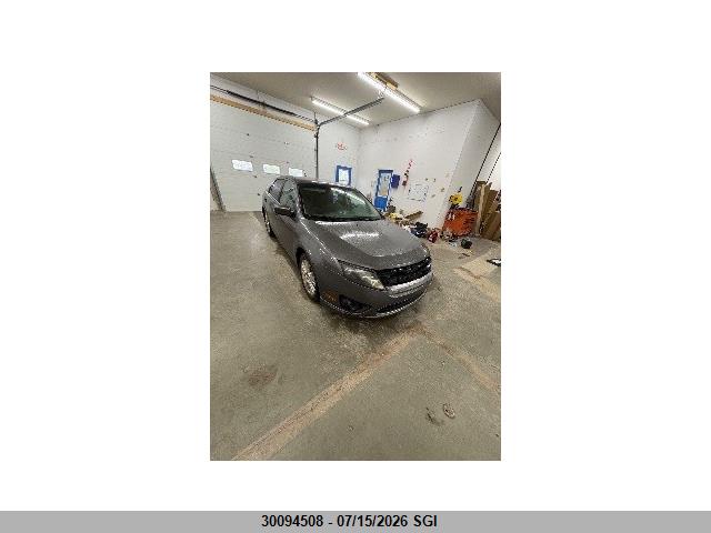 3FAHP0HG1AR125841 · 2010 FORD FUSION SE