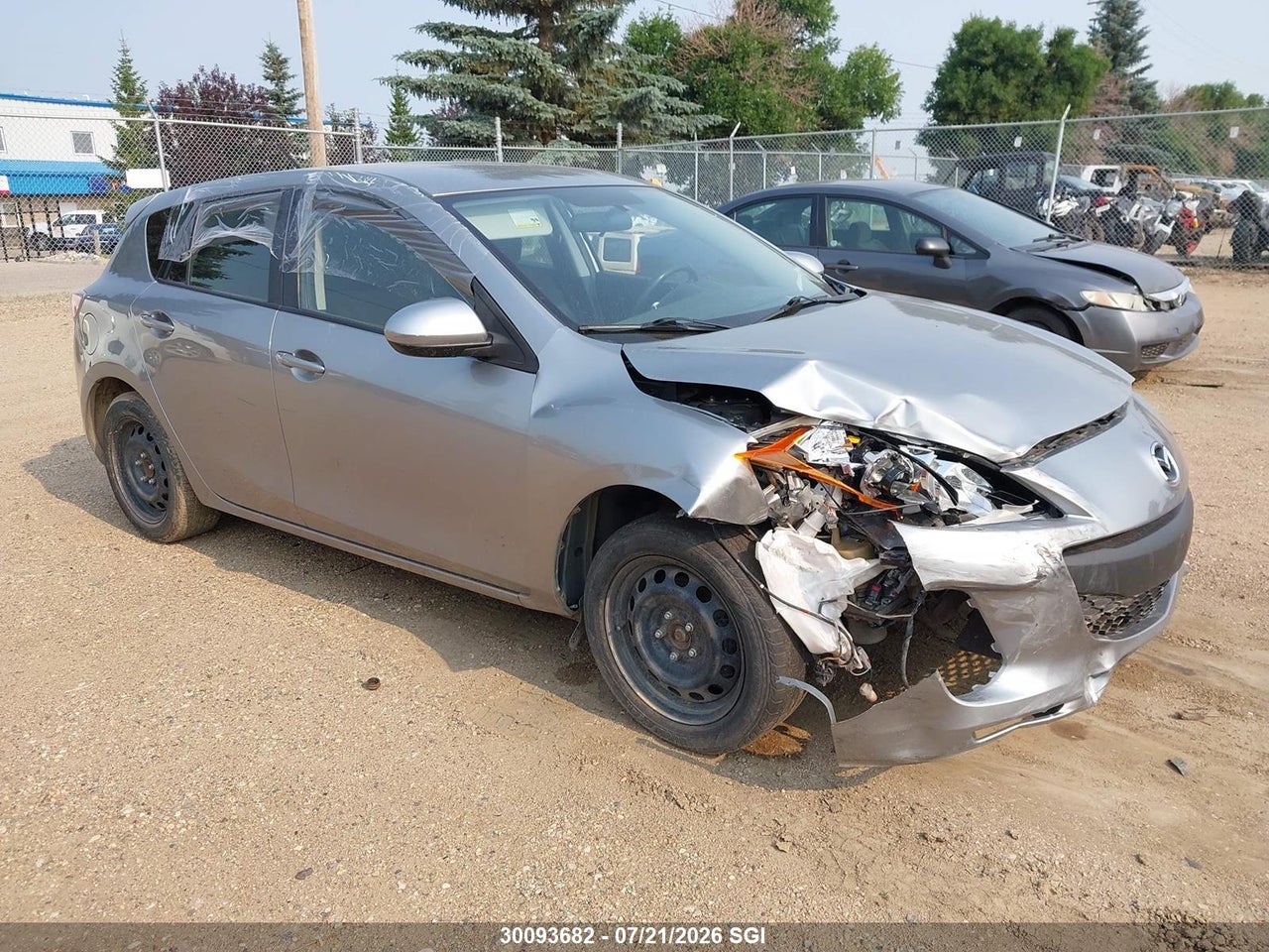 JM1BL1KF0D1756418 · 2013 MAZDA 3 I