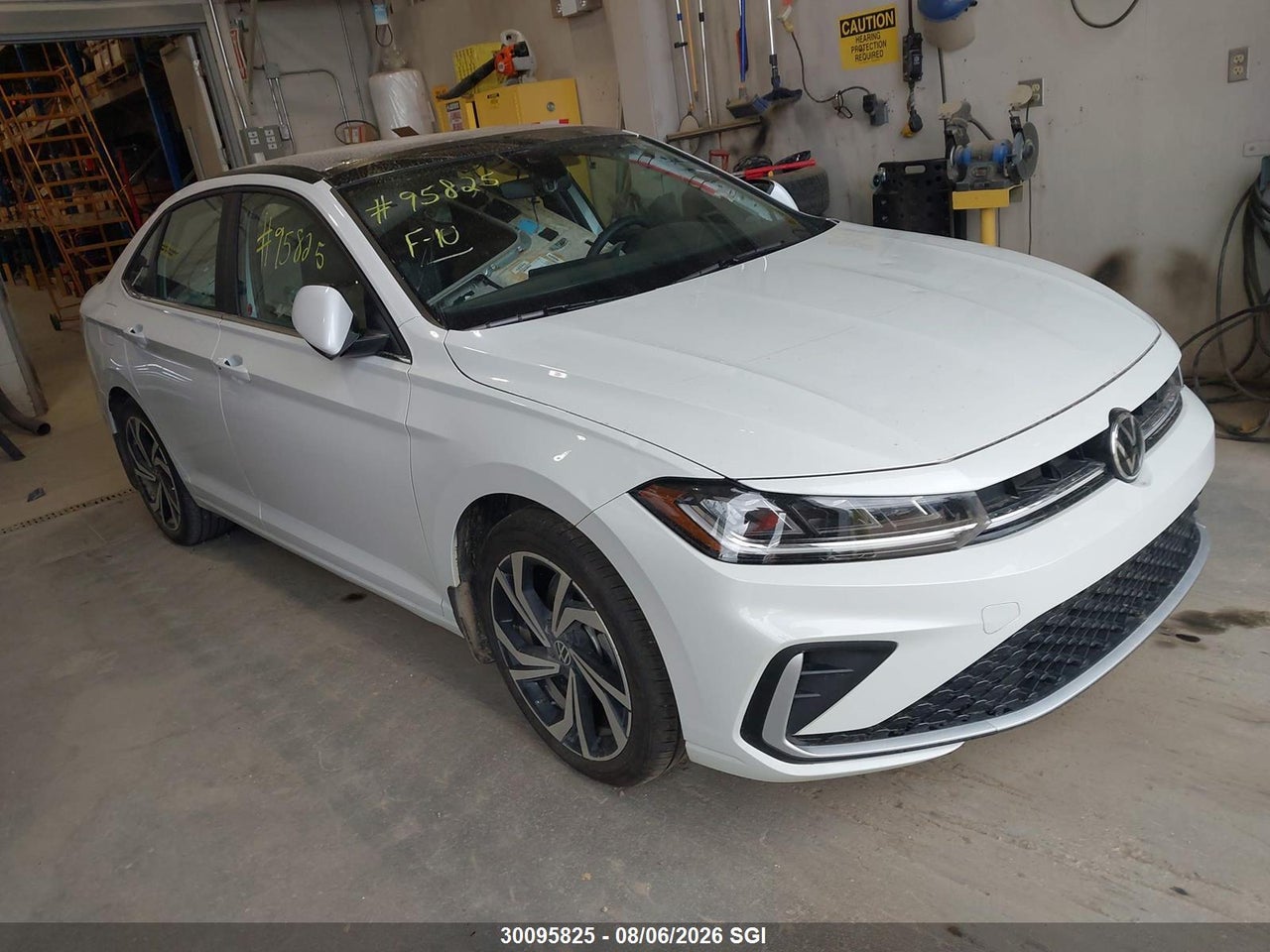 3VWGW7BU5TM055242 · 2026 VOLKSWAGEN JETTA SEL