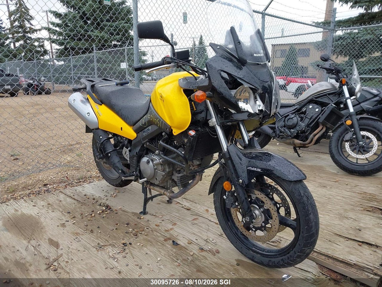 JS1VP54B482100137 · 2008 SUZUKI DL650 A