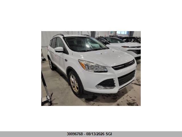 1FMCU9G94FUA01210 · 2015 FORD ESCAPE SE