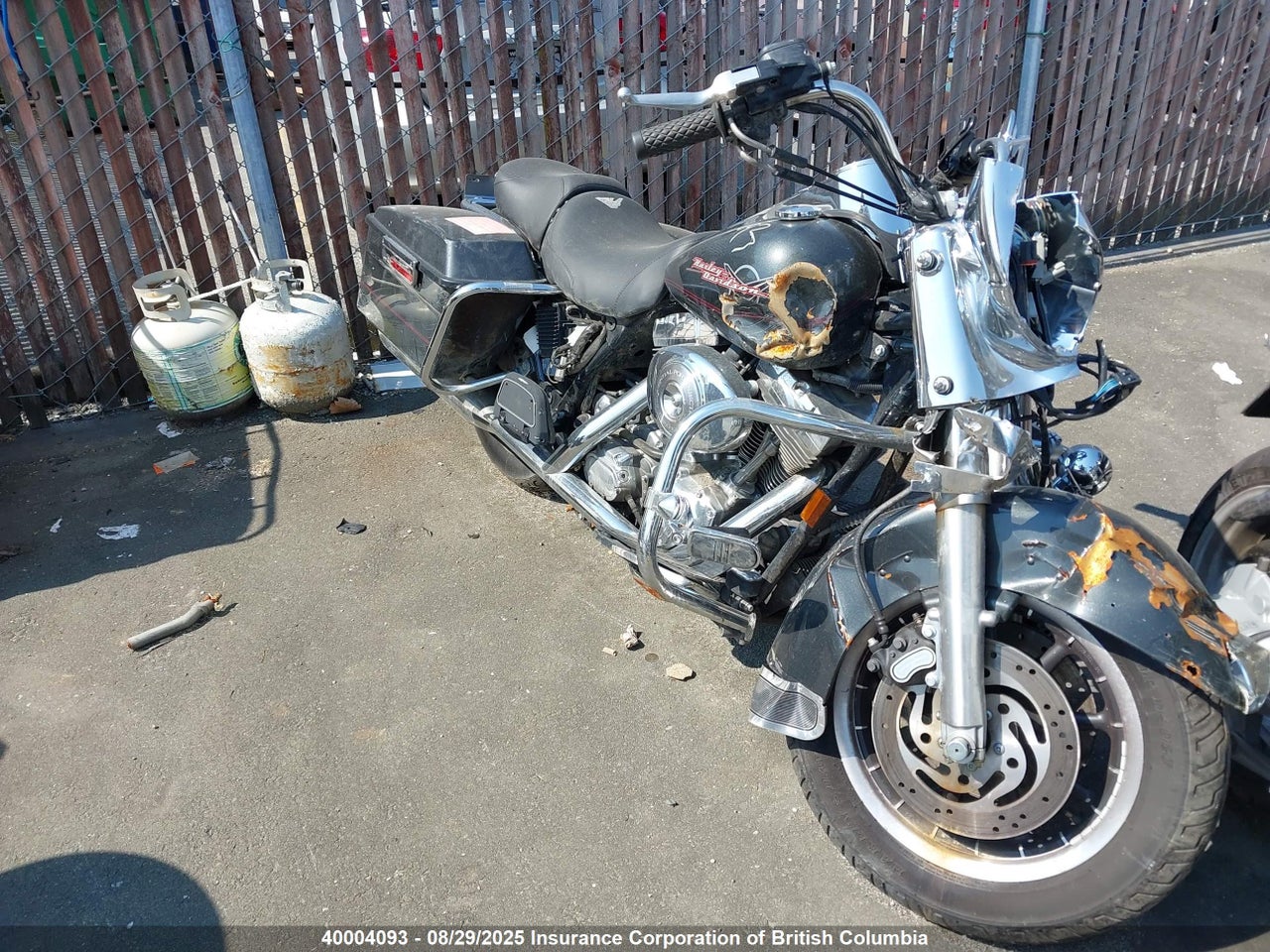 5HD1FBW185Y640052 · 2005 HARLEY DAVIDSON FLHRI