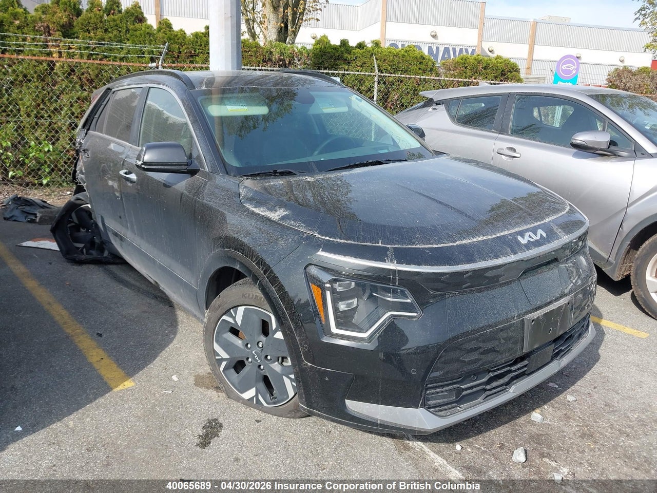 KNDCT3L19R5084412 · 2024 KIA NIRO