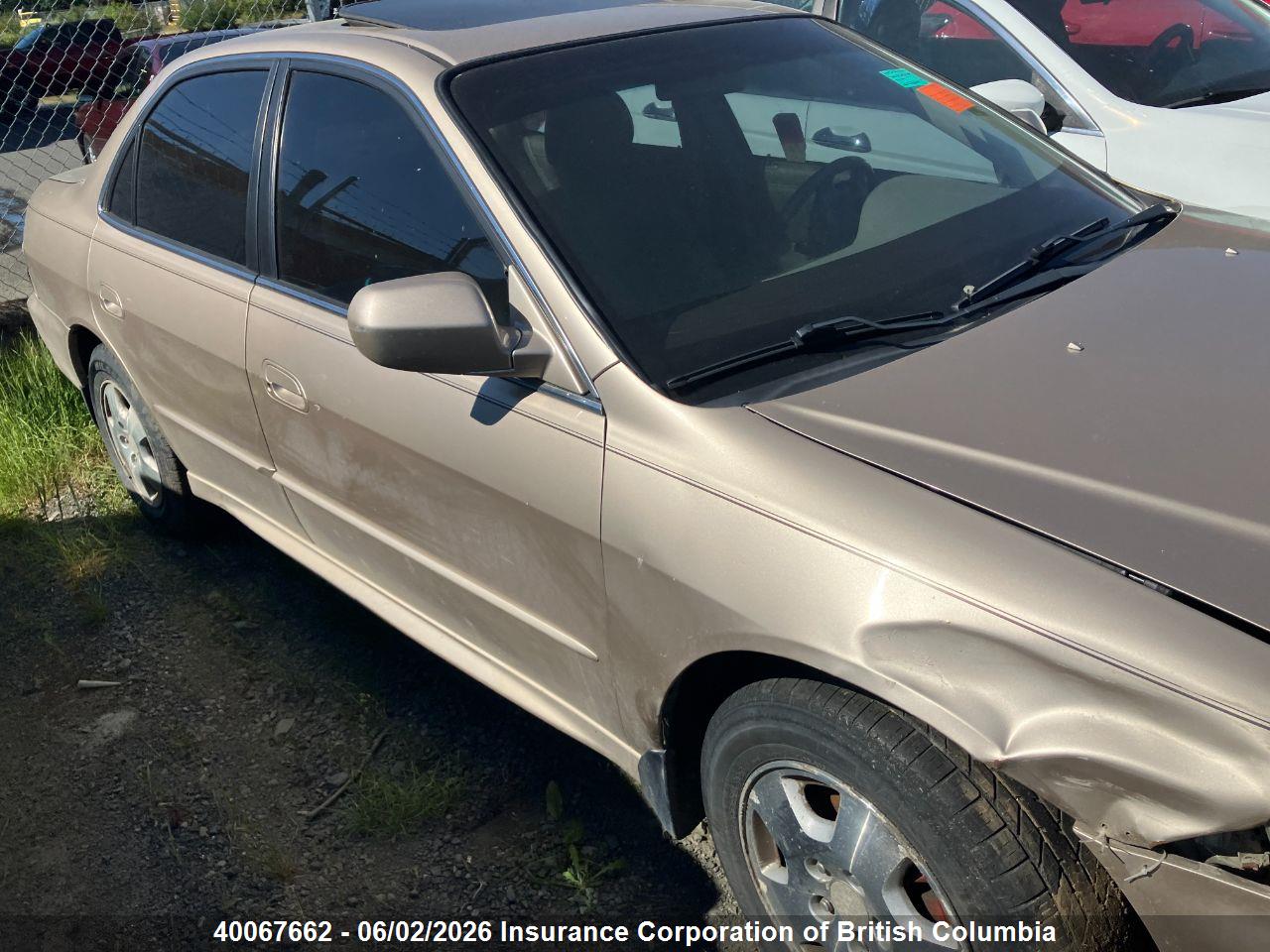1HGCG16502A****** · 2002 HONDA ACCORD EX
