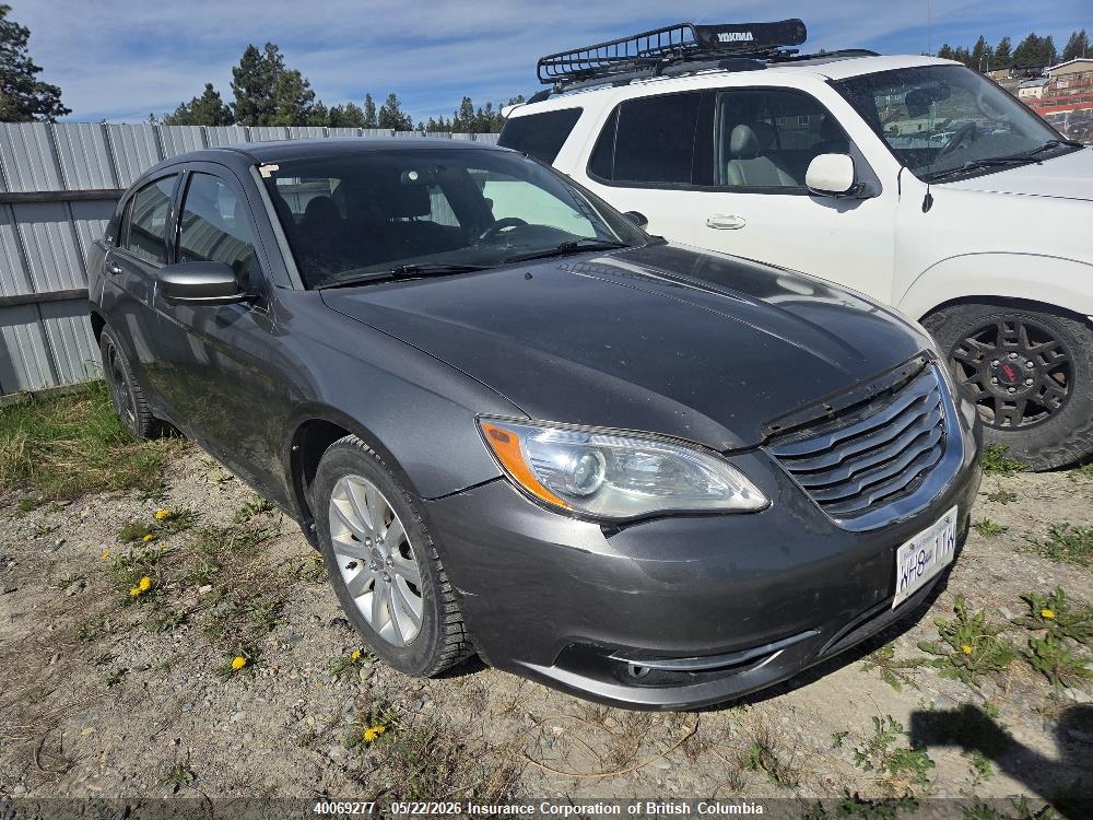 1C3CCBBBXDN****** · 2013 CHRYSLER 200 · 1/12