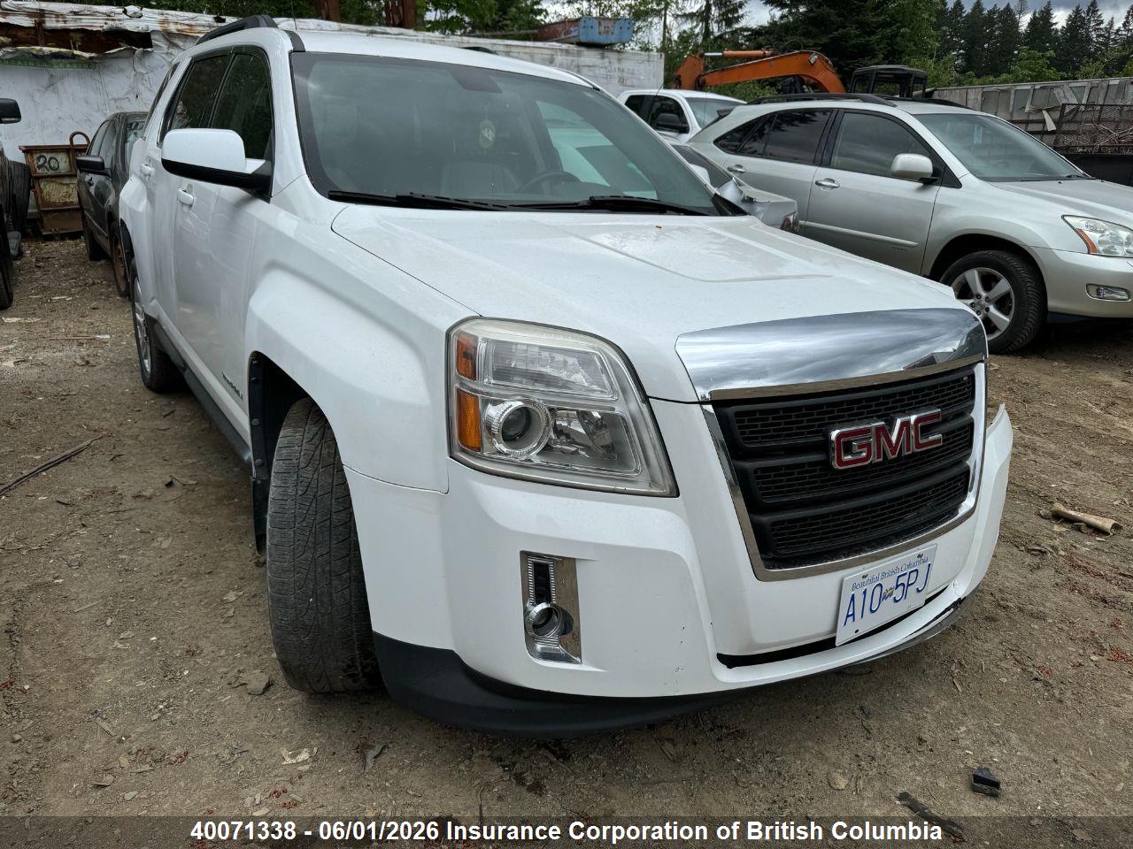 2CTFLFEY7A6****** · 2010 GMC TERRAIN SLT