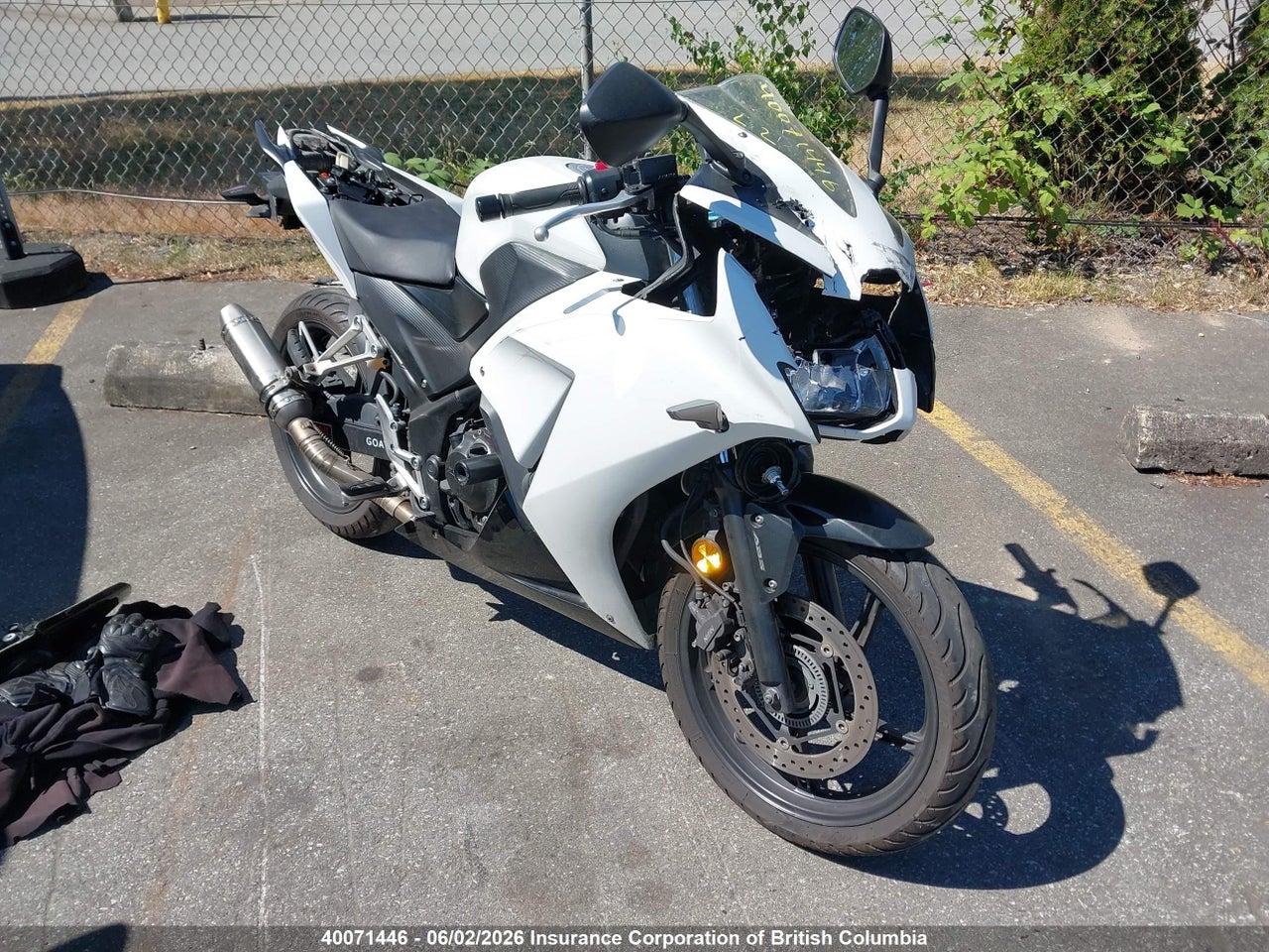 MLHNC5169F5****** · 2015 HONDA CBR300 RA · 1/12