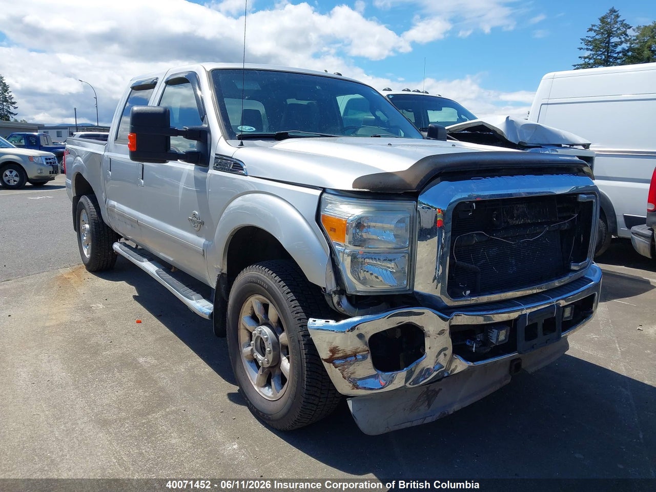 1FT8W3BTXBEC09892 · 2011 FORD F350