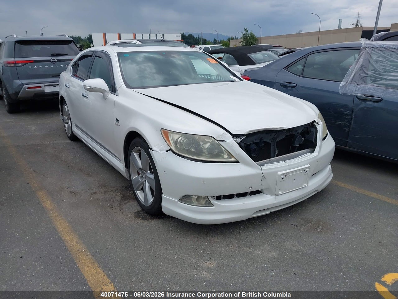 USF405****** · 2007 LEXUS LS460 · 1/12