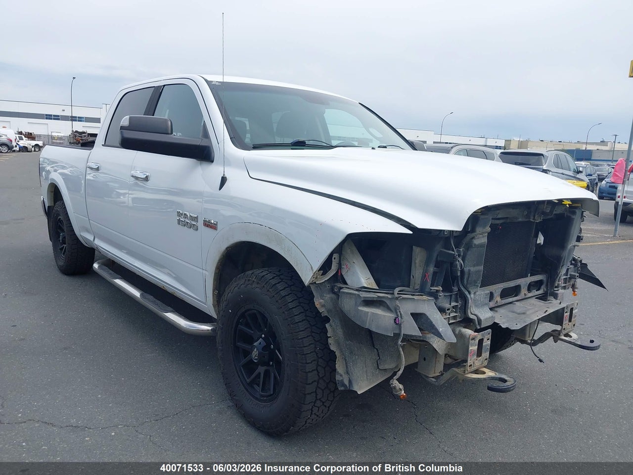 1C6RR7TT8ES260242 · 2014 RAM 1500 SLT