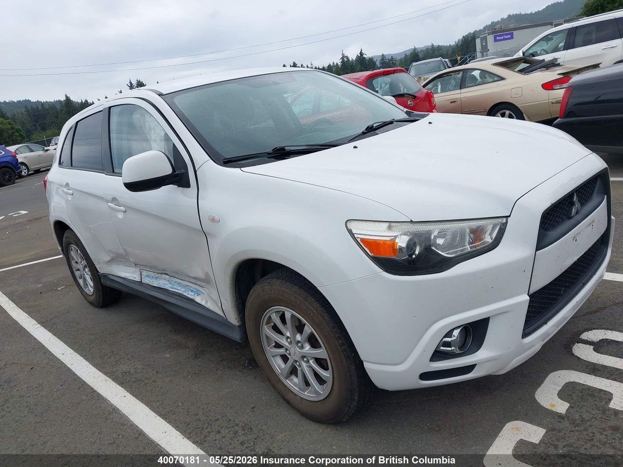 JA4AJ3AU8CZ****** · 2012 MITSUBISHI RVR SE