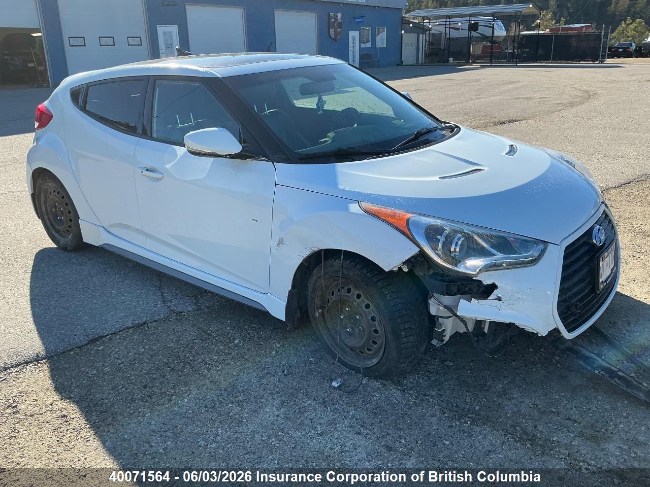 KMHTC6AE3DU****** · 2013 HYUNDAI Veloster Turbo